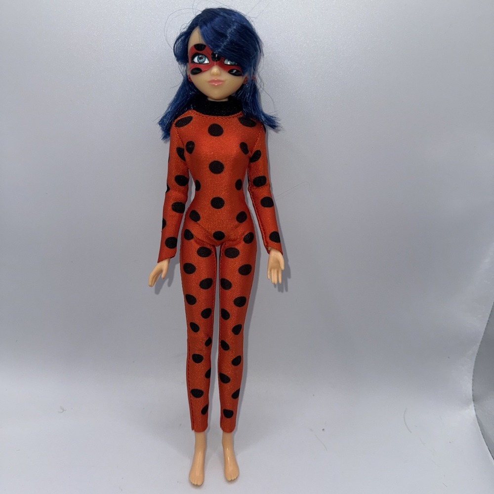 BANDAI Miraculous Ladybug‎ and Cat Noir Toys Ladybug Fashion Doll Movie 10"
